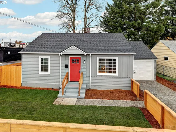8225 SE Raymond Ct, Portland, OR 97266