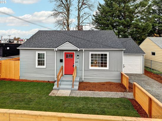 8225 SE Raymond Ct, Portland, OR 97266