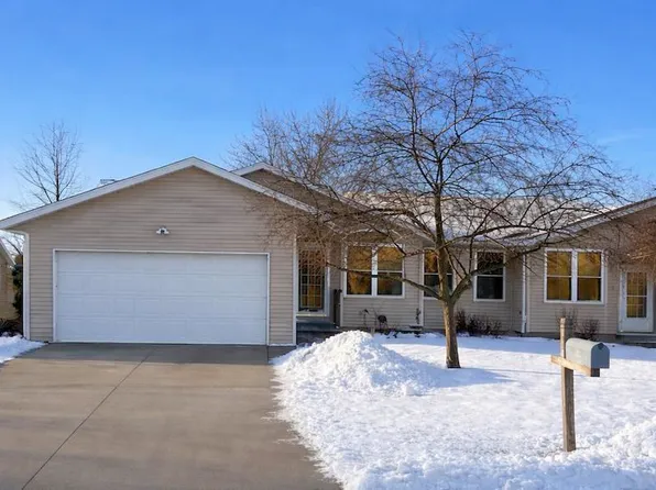 1107 E Adams St, Washington, IA 52353