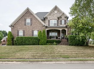 1373 Round Hill Ln, Spring Hill, TN 37174