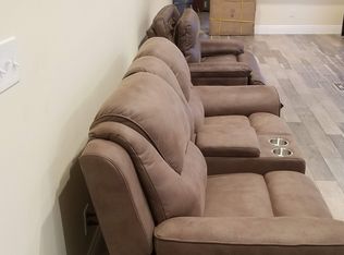 4025 Agua Vista St, Oakland, CA 94601