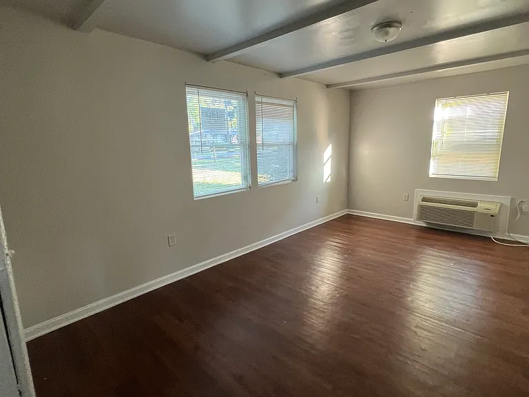 201 Chandler Dr #9A — Photo 8