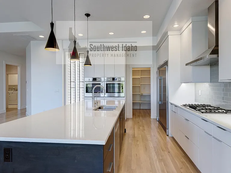 476 W Buroak Dr — Photo 23