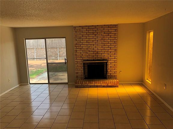 4th image of 10208 Dunbarton Dr