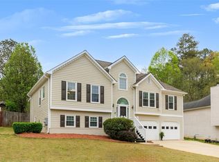 3019 Clove Tree Ln, Woodstock, GA 30189