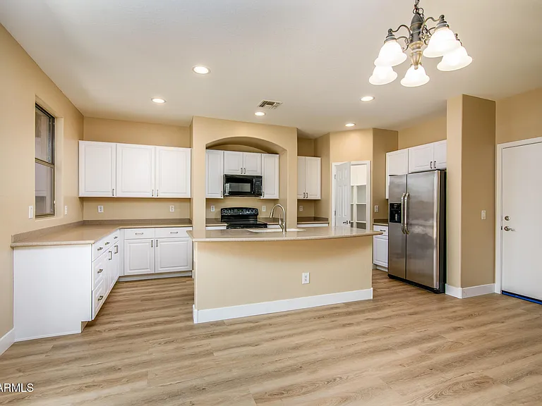 41615 W Chimayo Ct — Photo 9