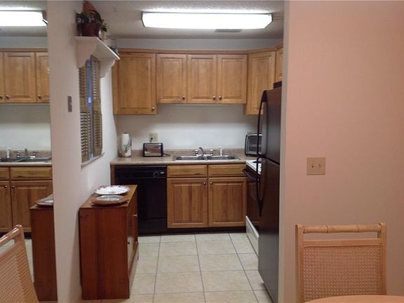 5th image of 41 Woodland Dr