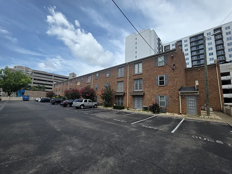 1808 State St #213 — Photo 11