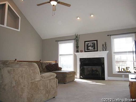 4th image of 1150 Johnson Ln