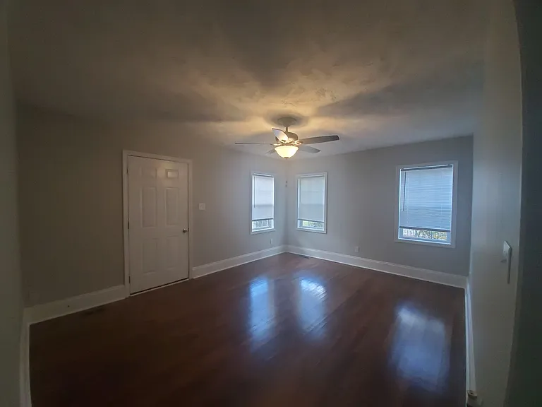 202 Brainerd Ave — Photo 4