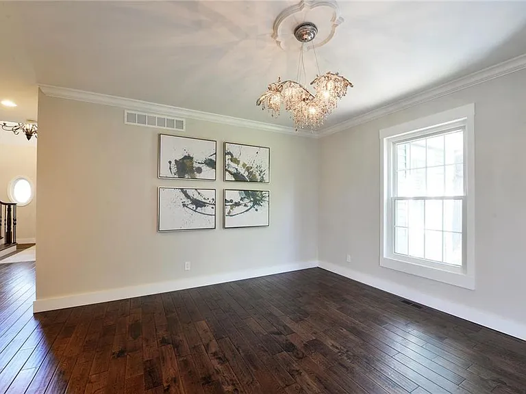 1306 S Geyer Rd — Photo 25