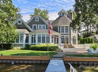 13150 Log Cabin Point, Fenton, MI 48430