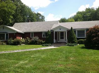 292 Turk Hill Rd, Brewster, NY 10509