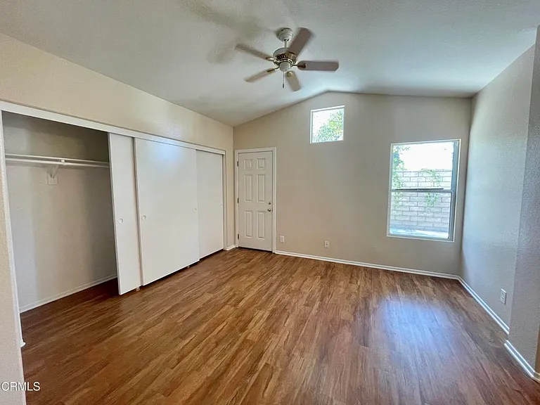 425 Calle Mirasol — Photo 12