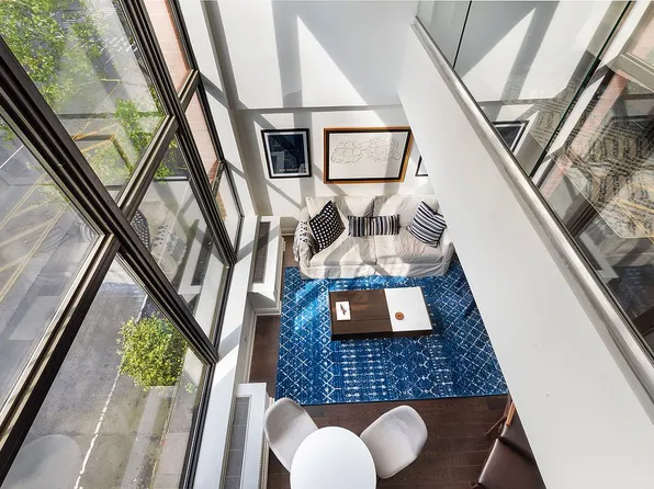 65 Cooper Sq APT 3, New York, NY 10003