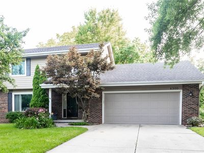 4300 Maple St, West Des Moines, IA, 50265