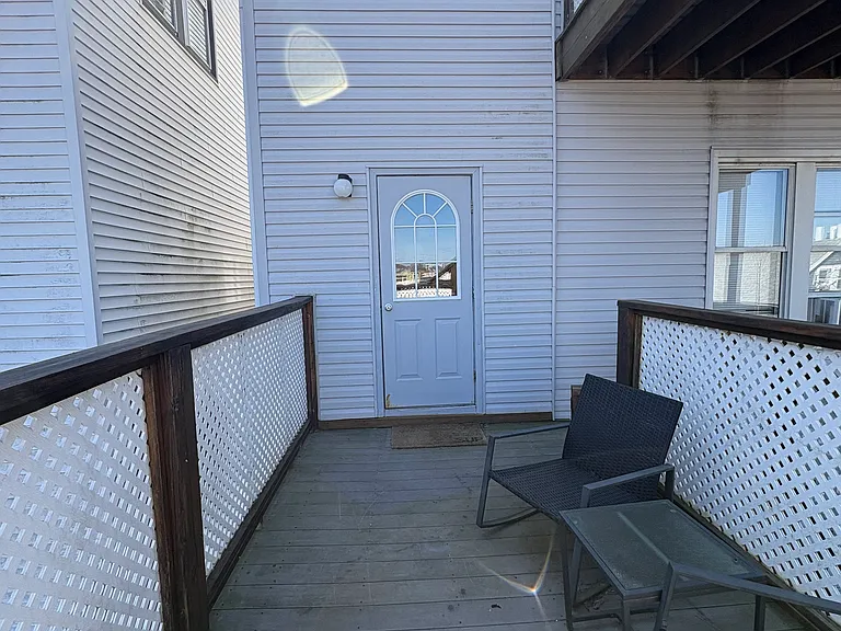 96 Falcon St #1 — Photo 14