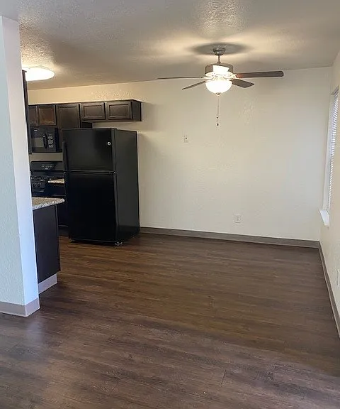 Orchard Village Apartments — Photo 23