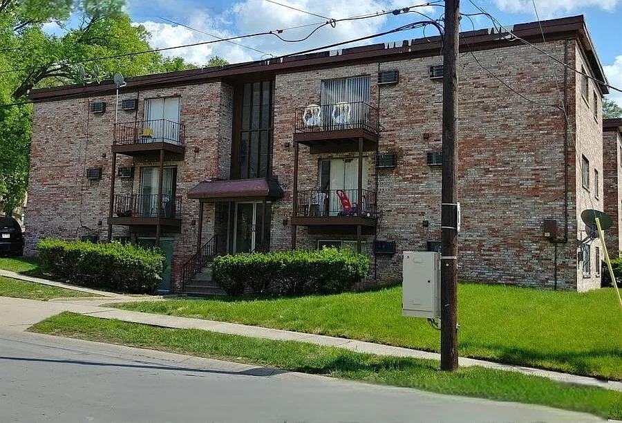 1201 Franklin Ave #3