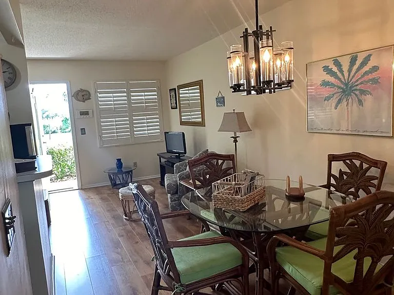 33 Vista Gardens Trl #104 — Photo 8