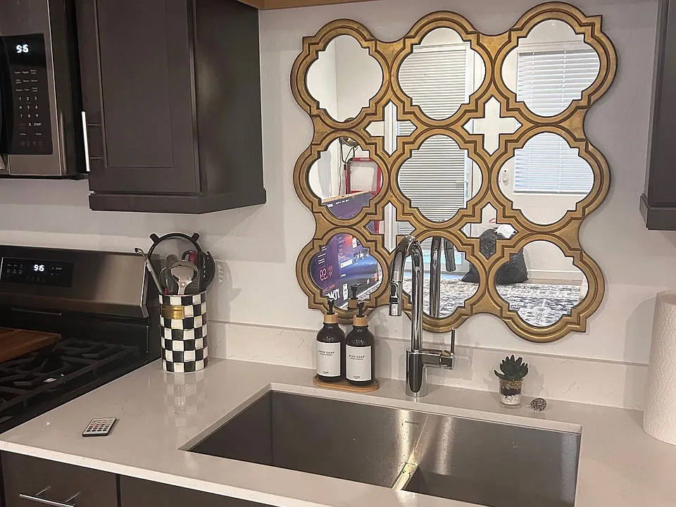 Note: photo is from current tenant (backsplash mirror will remain)