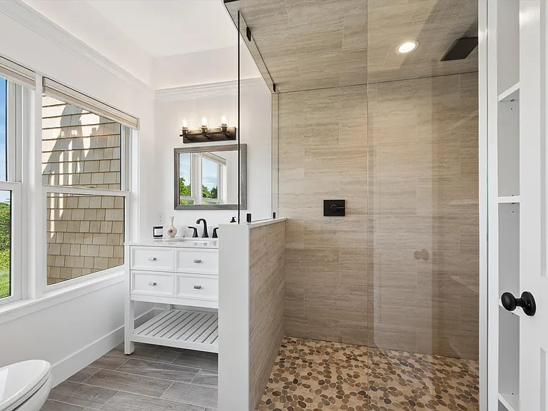 21 S Fulton Dr #3 — Photo 15
