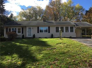 161 Mohawk Dr, Wallingford, CT 06492