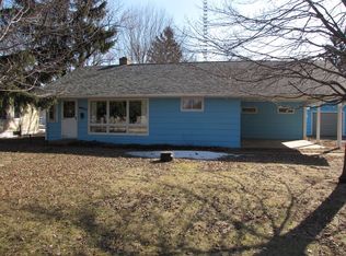 2817 Welsby Ave, Stevens Point, WI 54481