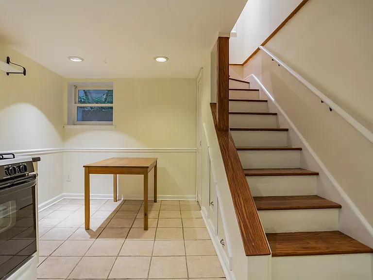 626 S Clifton St — Photo 29