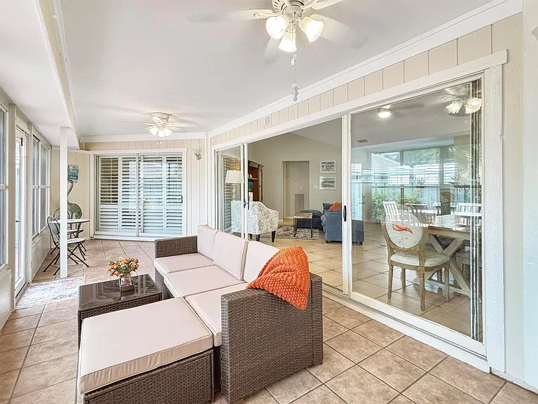 1127 E Seminole Ave #8A — Photo 25