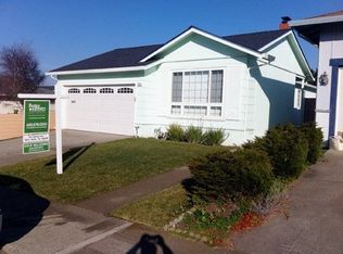 204 Forest Park Dr, Pacifica, CA 94044