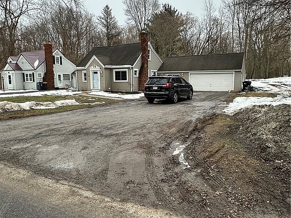 2nd image of 70 Fenton Rd