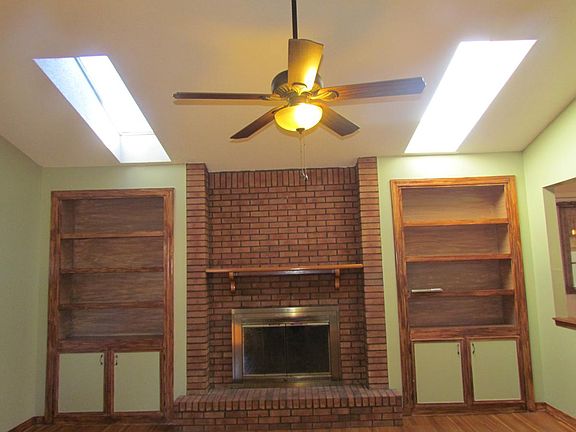 Living room 2