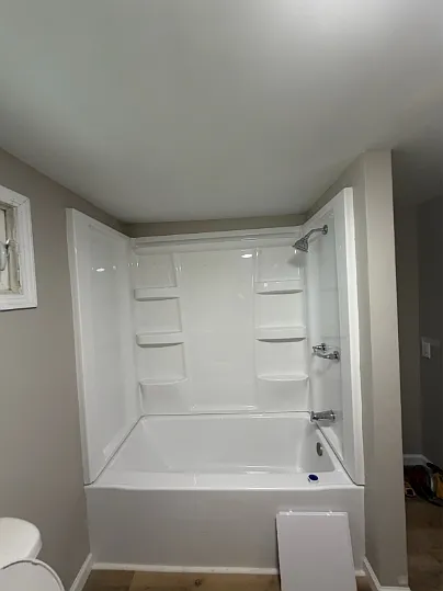 319 W Washington St #3 — Photo 10