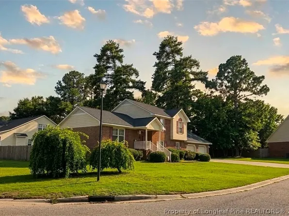 6828 Jacobs Creek Cir, Fayetteville, NC 28306