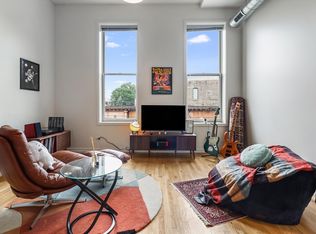 1420 N Milwaukee Ave #210, Chicago, IL 60622