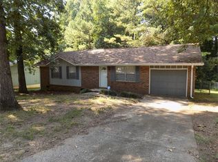 3056 Fern Valley Dr SW, Marietta, GA 30008