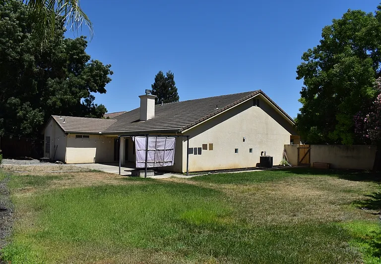6310 Diamond Ct — Photo 35