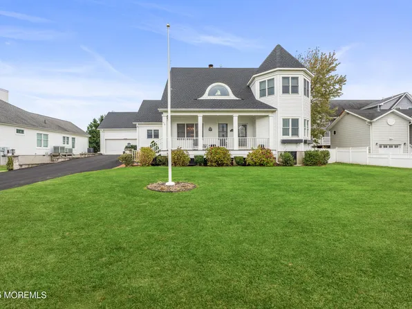 16 Anderson Street, Monmouth Beach, NJ 07750