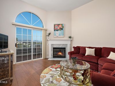 2713 Antonio Dr UNIT 302, Camarillo, CA, 93010