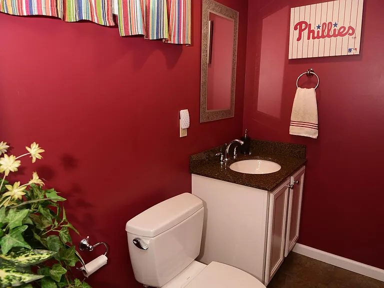 8343 Scenic View Dr — Photo 21