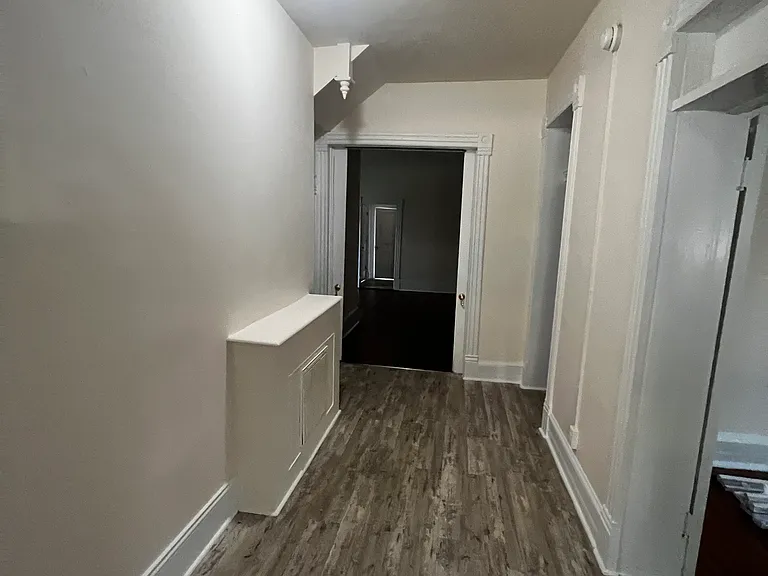 406 Highland Ave SW #2 — Photo 36