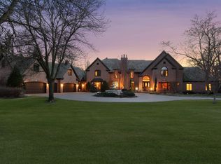 170 Spur Cir, Wayzata, MN 55391