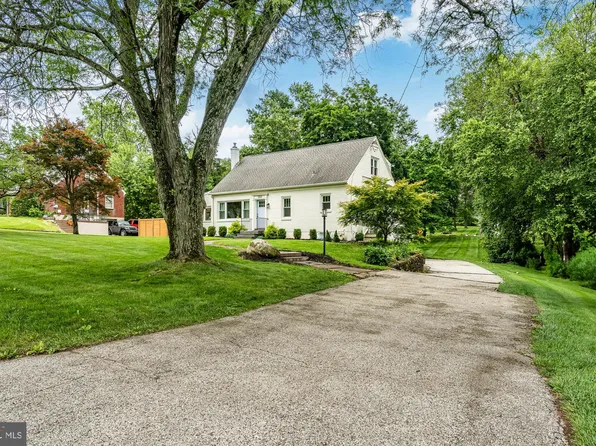 302 E 9th Ave, Collegeville, PA 19426