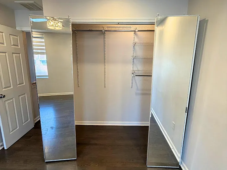 2632 S Hicks St — Photo 17