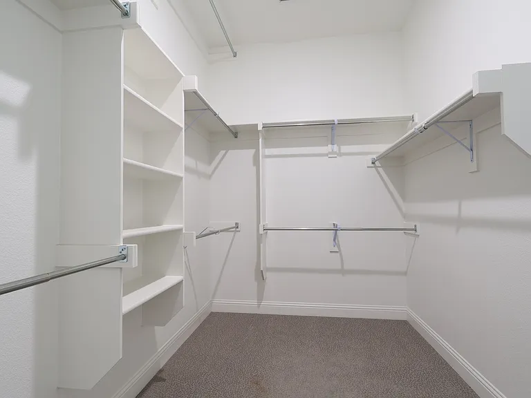 12978 Caprock Dr — Photo 24