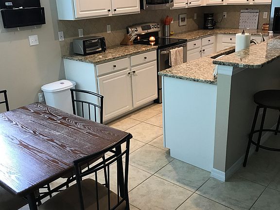 4th image of 6309 Twin Bridges Dr
