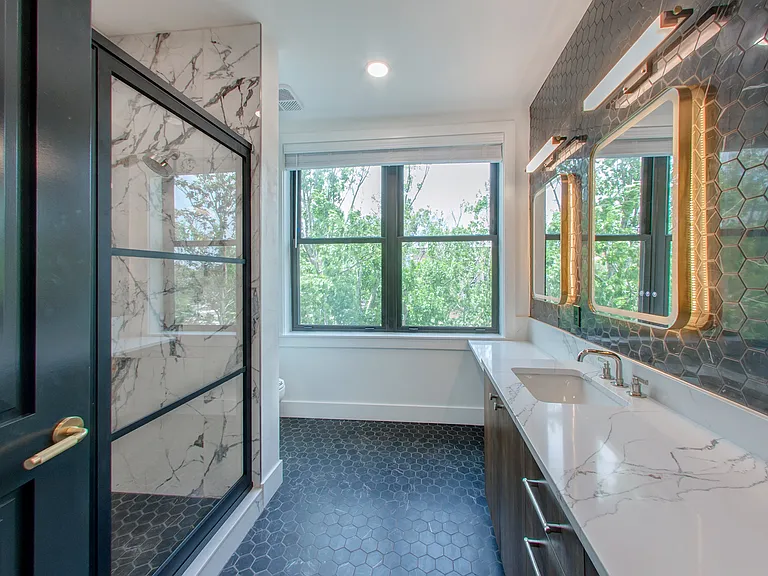 410 W University Ave #403 — Photo 13
