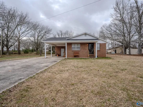 63 Sparkman Ave, Moulton, AL 35650