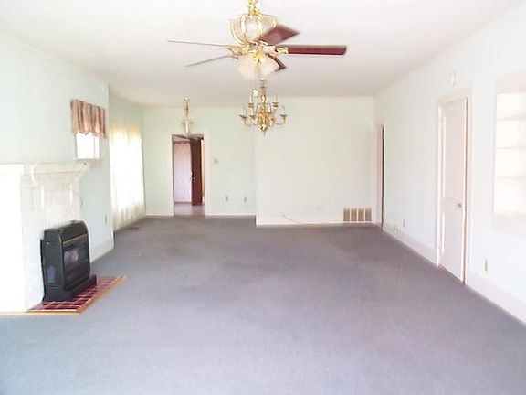 2nd image of 212 S Ostrom Ave